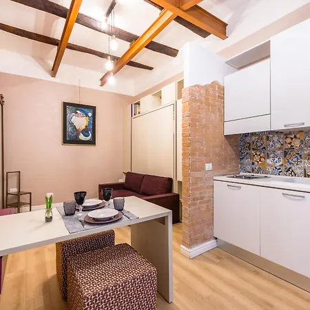 Toledo Warm Renovated *