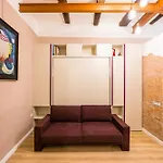 Toledo Warm Renovated 아파트 *