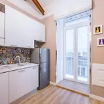 Toledo Warm Renovated * 나폴리