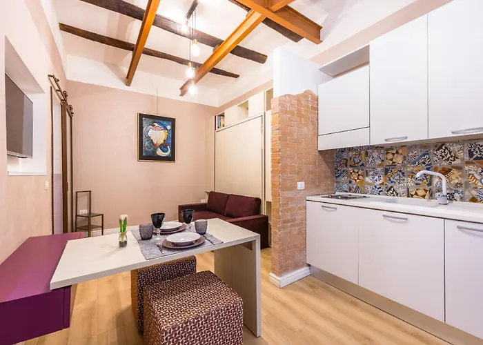 Toledo Warm Renovated *