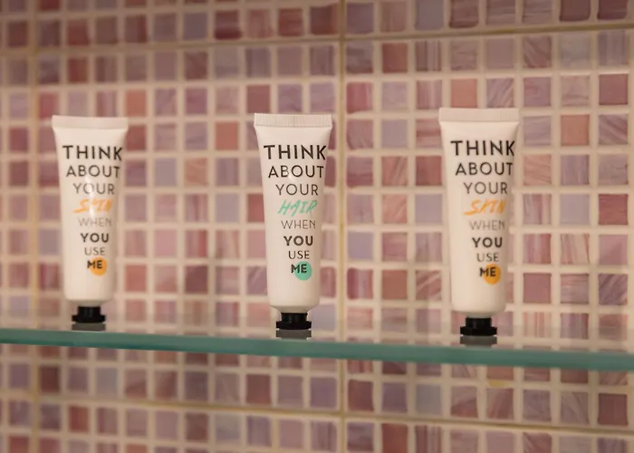 Toledo Warm Renovated Napoli