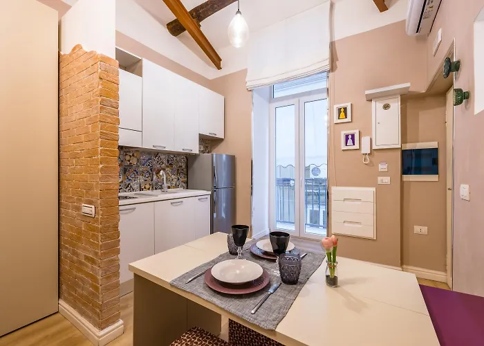 Toledo Warm Renovated *