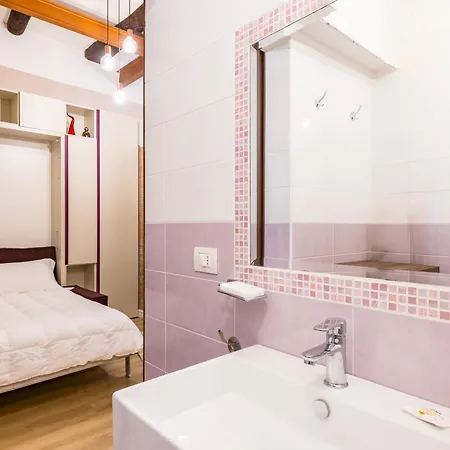 Toledo Warm Renovated * Neapol